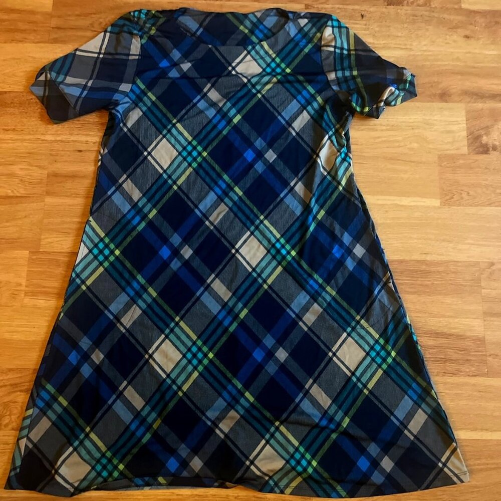APT 9. Size L